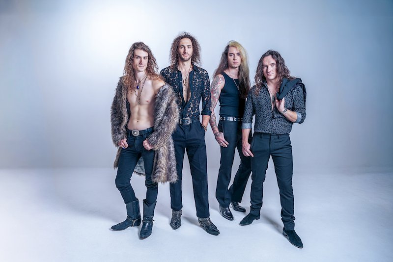 Interview: Entretien avec le groupe Harsh